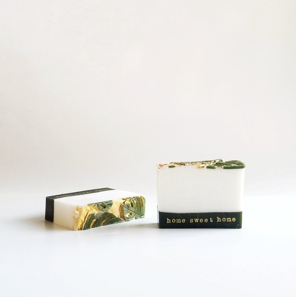 Monstera Leaves Shea Butter Soap with Spirulina